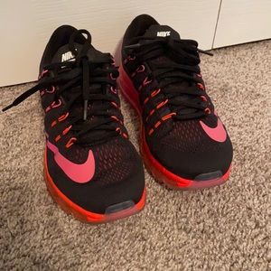 Women’s Air Max 2016
